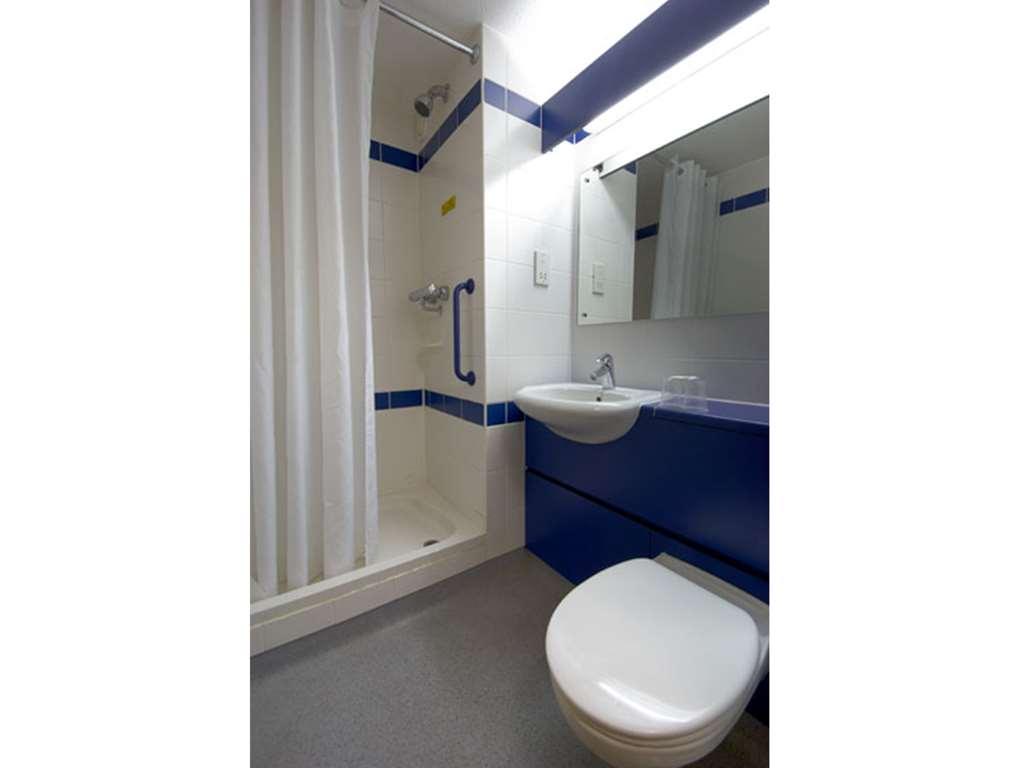 Travelodge Бакингем Экстерьер фото
